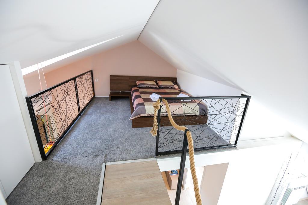 New Lux Apartment Новий Сад Екстер'єр фото